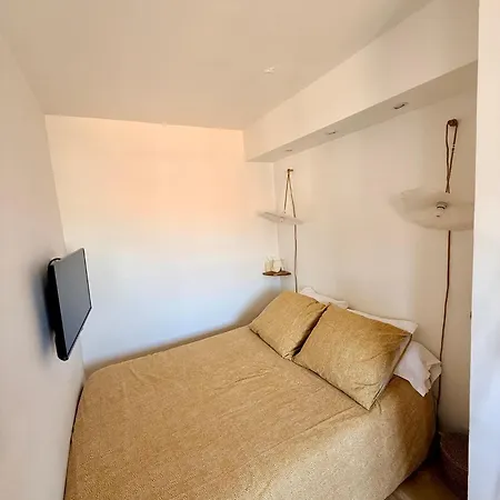 Apartment Deux Pieces Au Port De Nice